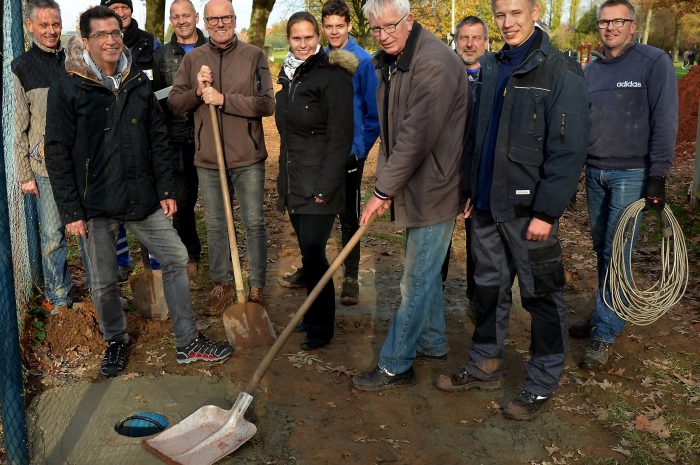 Bauarbeiten an den Trainingsplätzen des SV Millingen sind voll
